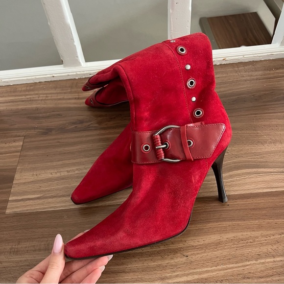Red Heeled Boots - Picture 2 of 9